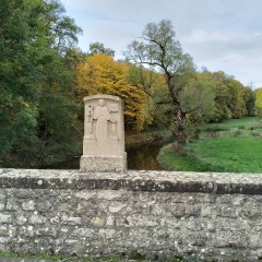 Steinkreuz Heilige Agatha auf der Prümbrücke